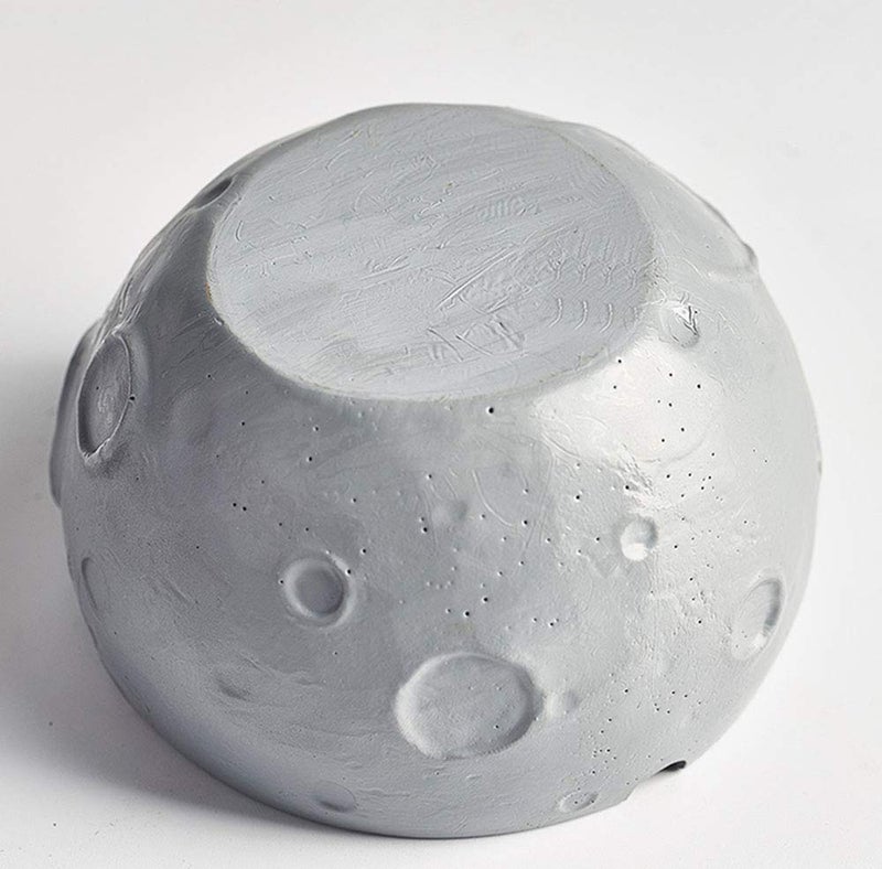 Mathew O Embossed Astronaut Moon Resin Ashtray Ornament with Lid - Image 3